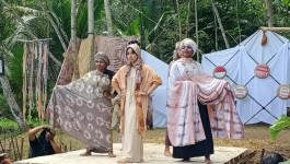 SMK Karya Bakti Gelar Fashion Show Shibori Dalam Rangka Peringati Hari Hutan Sedunia