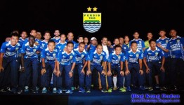 Menghadapi Bali United, Persib Bandung Menggunakan Jersey Utama, Warna Biru