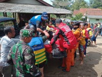 Tim SAR Gabungan Berhasil Temukan Jasad Pelajar SD yang Hilang Tenggelam di Bendungan waterpam