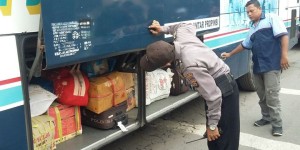  80 Kendaraan Logistik Dapat SP Kota Bandung Kejar Target Zero ODOLl