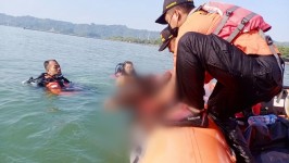 Seorang Pemuda Asal Ciamis Tenggelam di Breakwater Teluk Penyu Cilacap