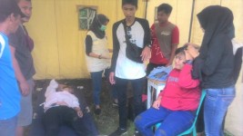 Gazebo di Objek Wisata Batuhiu Ambruk, Dua Wisatawan Terluka