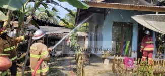 Dipicu Arus Pendek, Satu Rumah Warga Pangandaran Nyaris Ludes Terbakar