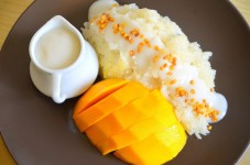 A Recipe to Make a Thai Mango Sticky Rice