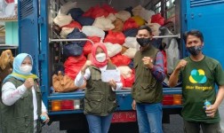 Jabar Bergerak Pangandaran Salurkan Ratusan Paket Sembako di 10 Kecamatan