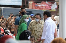 Presiden Jokowi Kunjungan Kerja, Hadir di Pasar Cicaheum Bandung