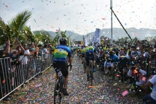Uu Ruzhanul Ulum Tutup Cycling De Jabar di Pangandaran