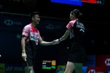 Dejan & Gloria Masuk ke Babak 16 Besar Usai Lawan Munduri di Korea Open 202