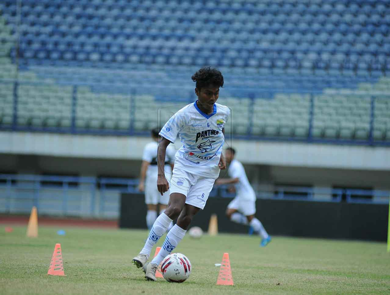 Gelandang Muda Persib Saiful Semangat Menatap Liga 1 2021