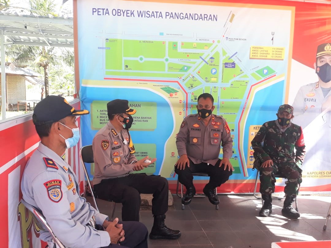 Lakukan Pengecekan di Pangandaran, Karo SDM Polda Jabar : Petugas yang Berjaga Harus Tetap Semangat