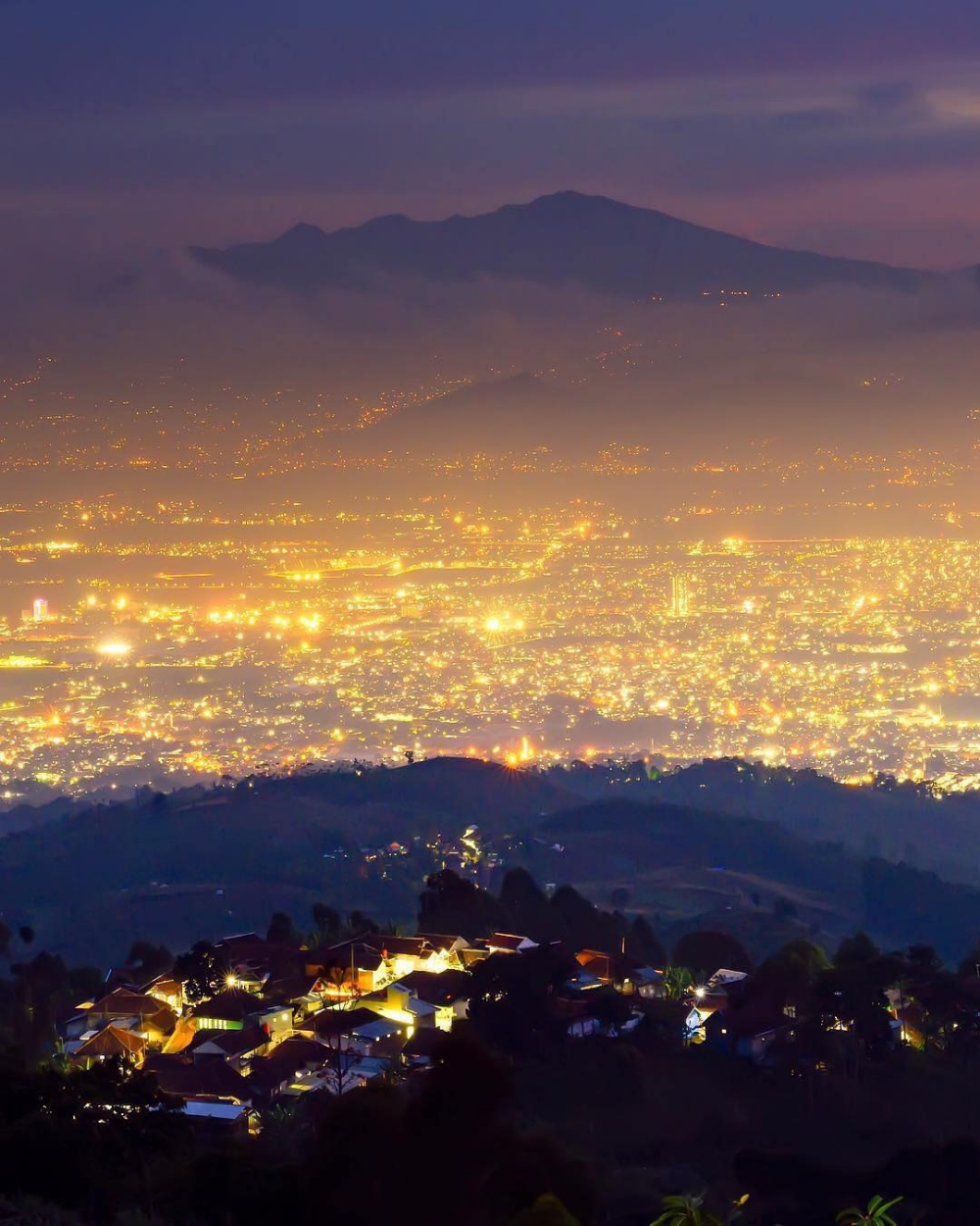 6 Most Romantic Places in Bandung Suitable for Honeymoon and Expressing Love