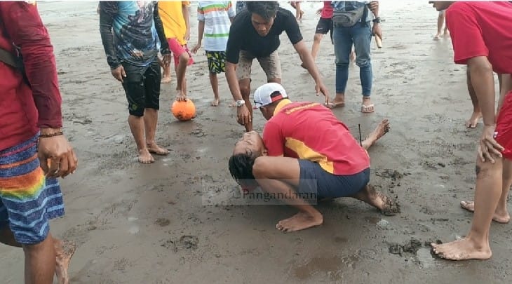 Balawista Selamatkan Wisatawan Asal Banjaran Bandung yang Terseret Ombak di Pantai Pangandaran