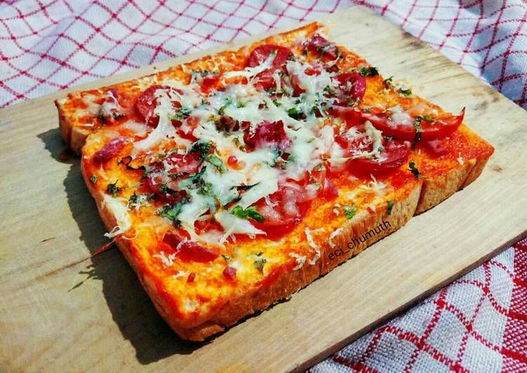 Resep Makanan, Cara Membuat Pizza Roti Tawar Enak Tanpa Ribet