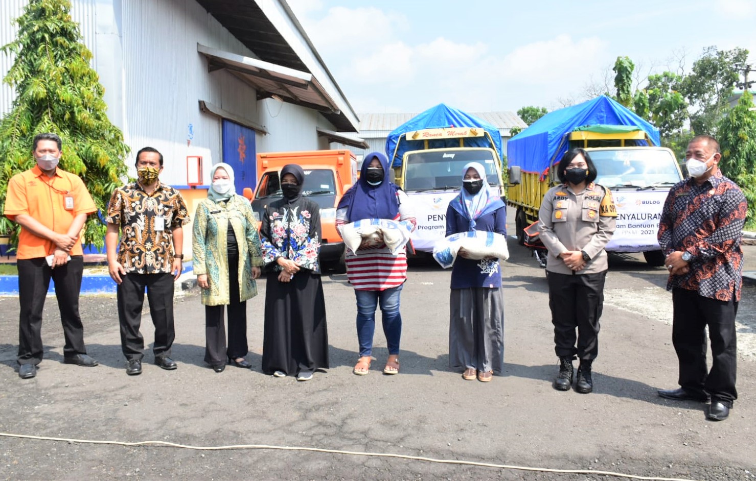 Kapolres Banjar Hadiri Launching Penyaluran Bantuan Beras PPKM Darurat Tahun 2021