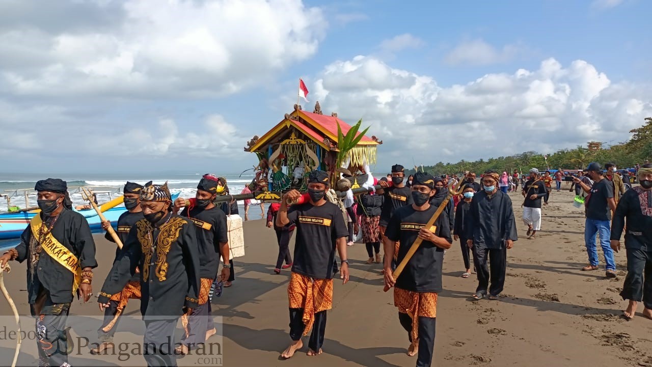 Komunitas 234 SC Pangandaran Bangkitkan Pariwisata Daerah Melalui Budaya 