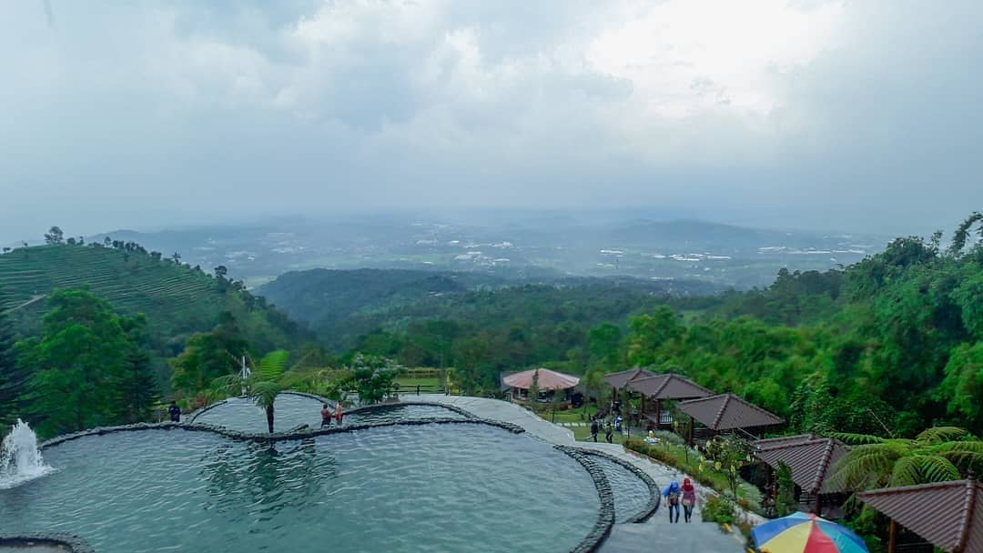 The Enchantment of Sidomukti Umbul Semarang, Three-Tier Swimming Pool Tour