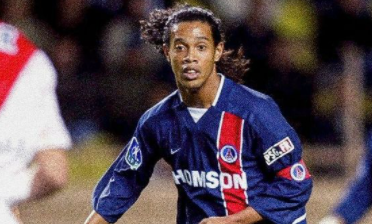 Ronaldinho Akan Berpartisipasi dalam Mini Turnamen Jelang Liga 1 Musim Depan