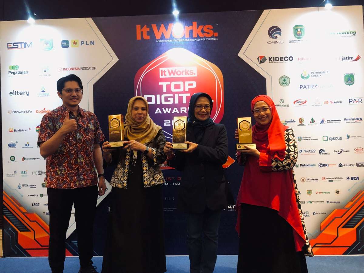 Jawa Barat Raih Tiga Penghargaan Top Digital Awards 2022