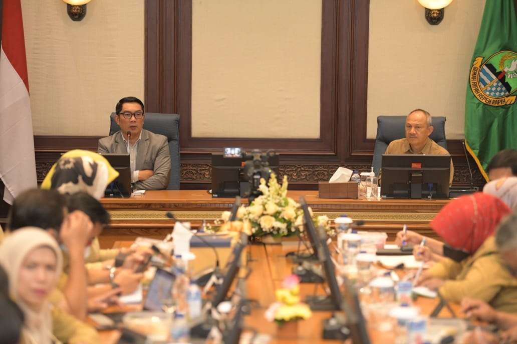 PPKM Dicabut, Gubernur Ridwan Kamil Imbau Masyarakat Jabar Tetap Waspada